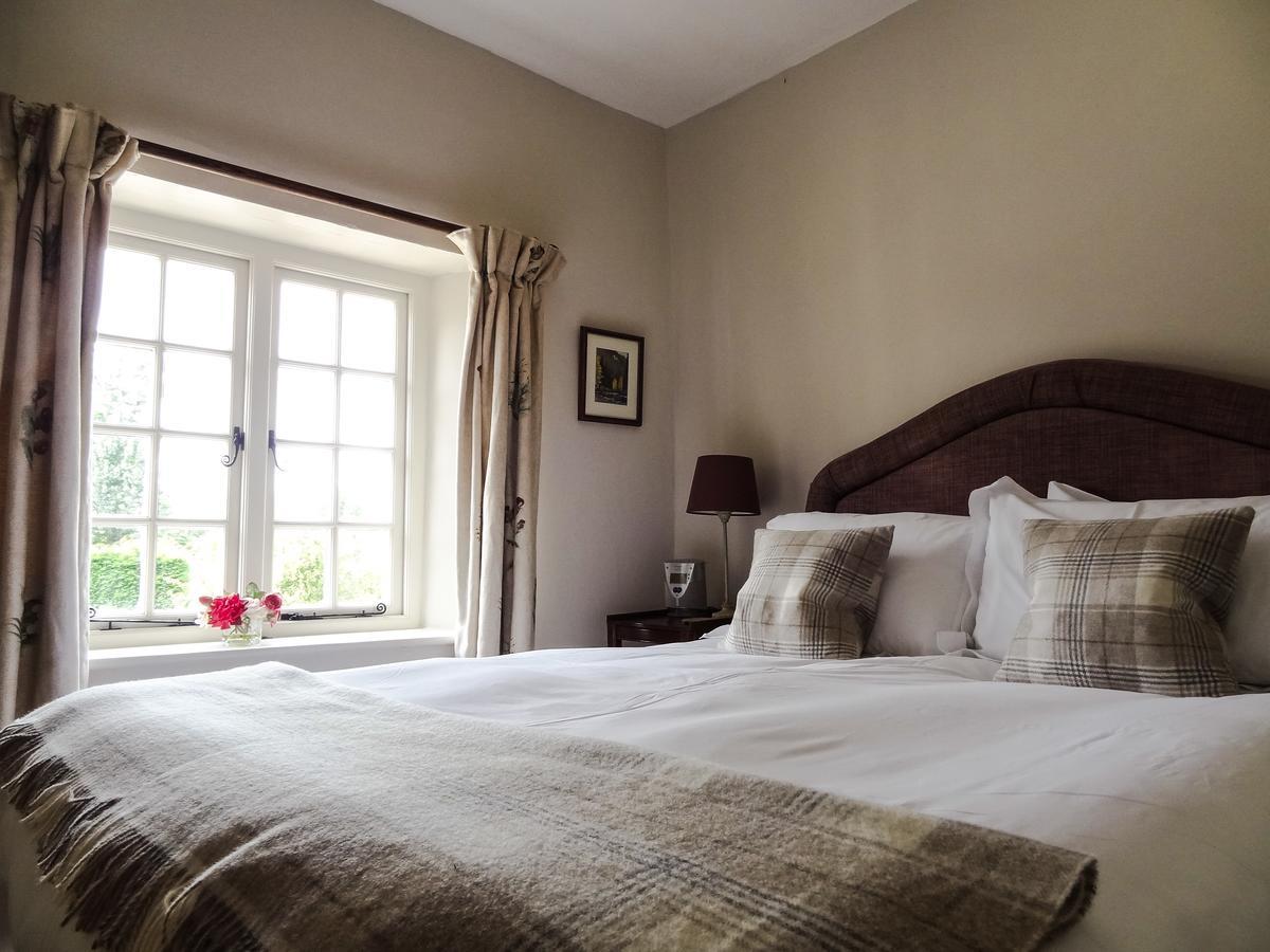 Bed and Breakfast Huxham Farmhouse East Pennard Экстерьер фото