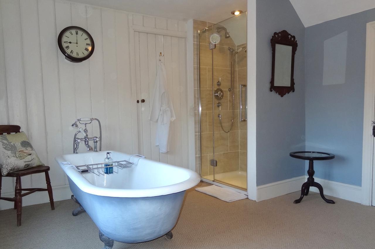 Bed and Breakfast Huxham Farmhouse East Pennard Экстерьер фото