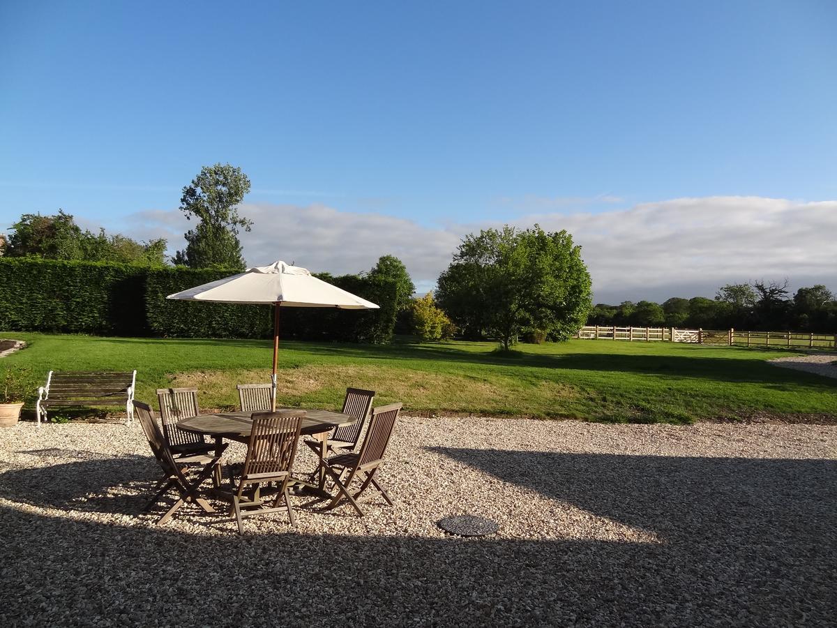 Bed and Breakfast Huxham Farmhouse East Pennard Экстерьер фото