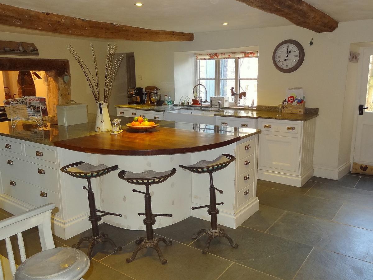 Bed and Breakfast Huxham Farmhouse East Pennard Экстерьер фото