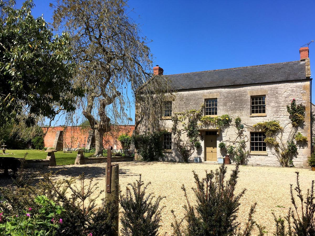 Bed and Breakfast Huxham Farmhouse East Pennard Экстерьер фото