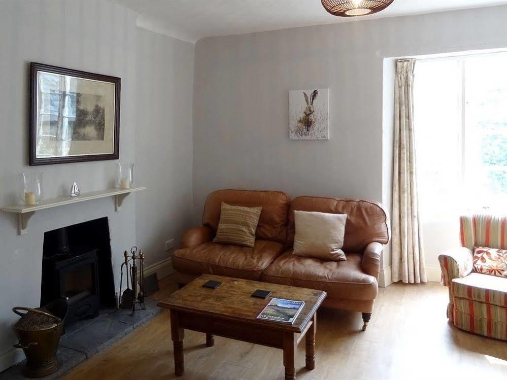 Bed and Breakfast Huxham Farmhouse East Pennard Экстерьер фото