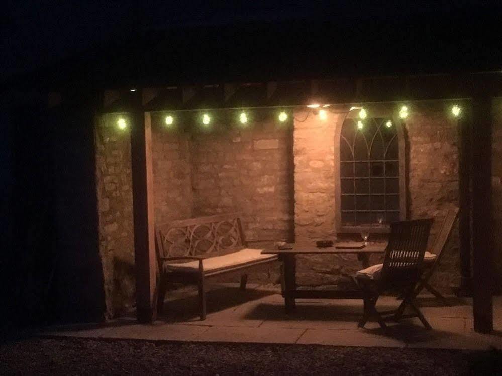 Bed and Breakfast Huxham Farmhouse East Pennard Экстерьер фото